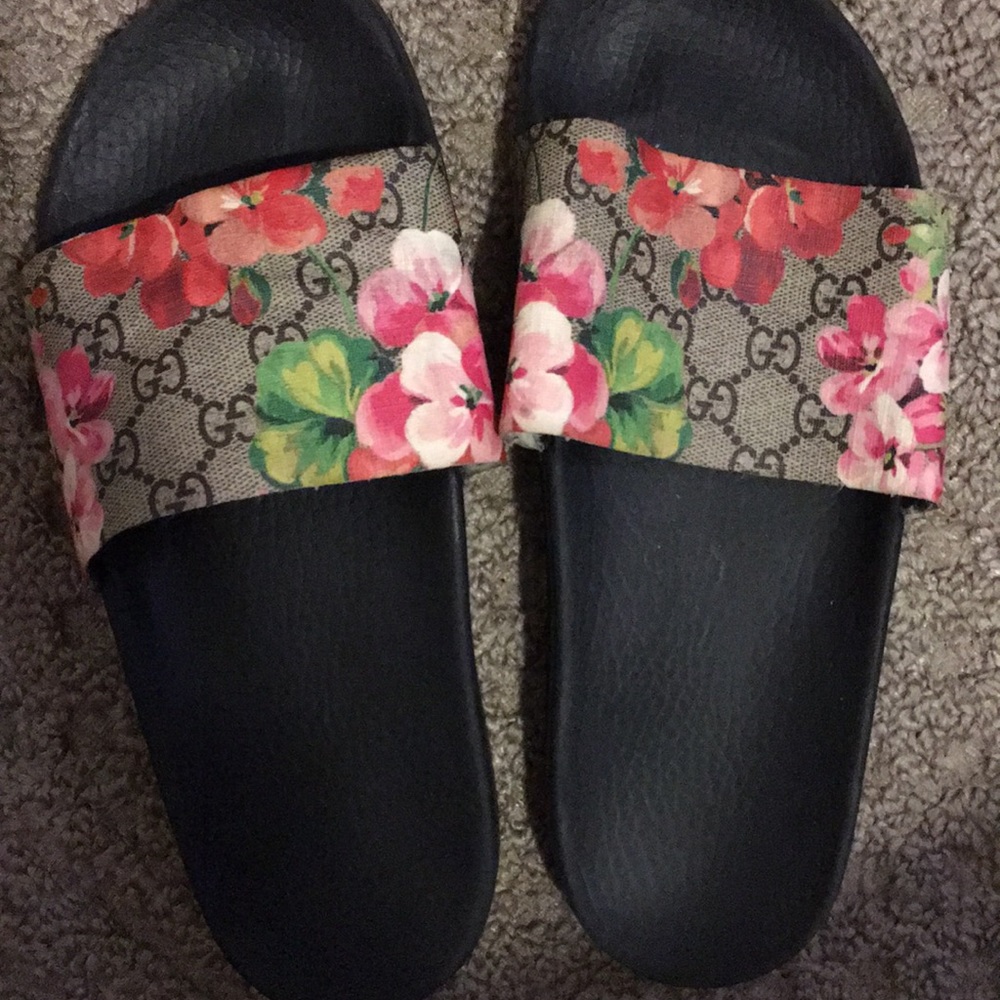 Gucci slides